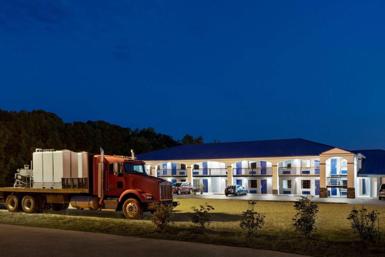 Days Inn By Wyndham Fulton Exterior photo